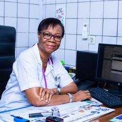  Eliane Régina HOUNSA